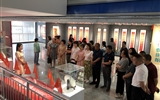 經(jīng)濟(jì)管理系黨總支開展參觀“紅色文化藝術(shù)館”，獻(xiàn)禮建黨100周年活動(dòng)
